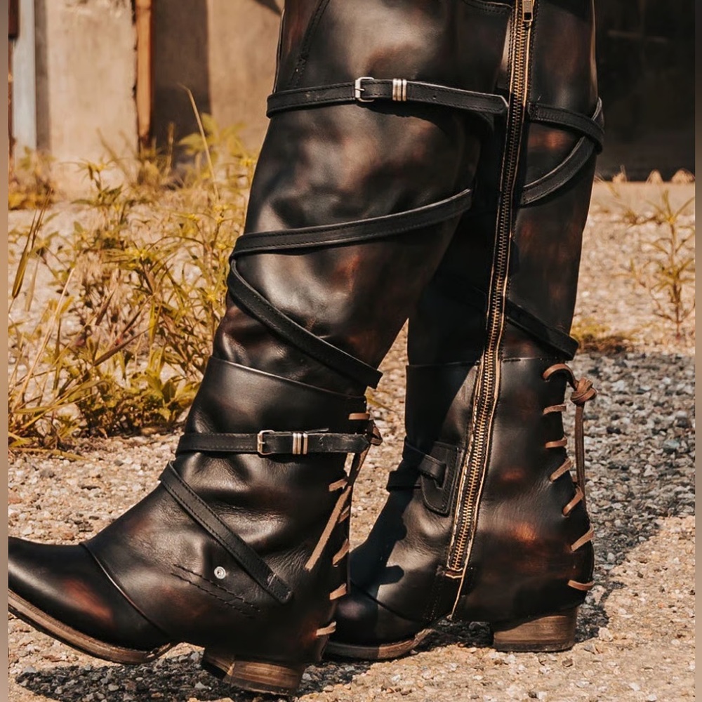 Freebird by Steven  Cassius Dark Leather Boots - Picture 7 of 7